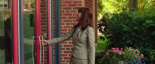 File:GhostbustersInternationalTrailer1Sc17.png