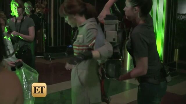 File:Ghostbusters2016SetVisitET4152016Clip15.jpg