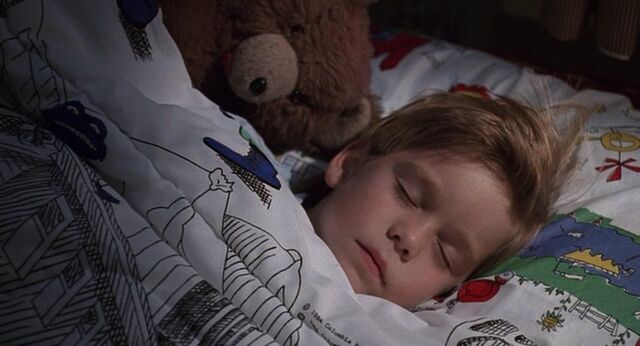 File:Kindergarten Cop GB refs05.jpg