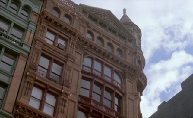 File:Petersapartmentbio.png