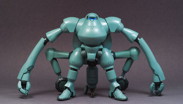 File:Arm Suit-Russian Dazhdbog-toy.jpg