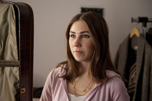 File:Zosia mamet.jpeg