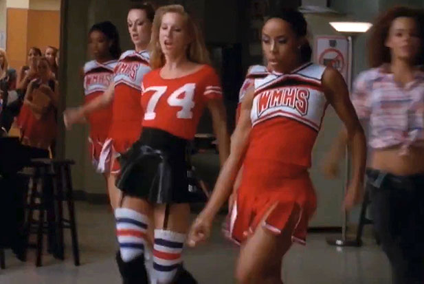 File:Glee-run-the-world.jpg