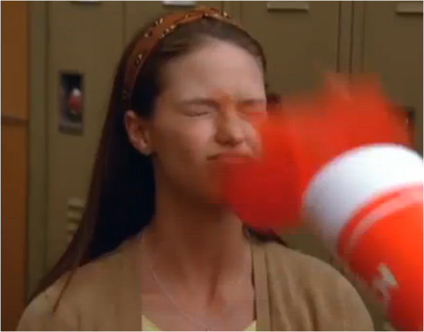File:MarleyBeingSlushied401.png