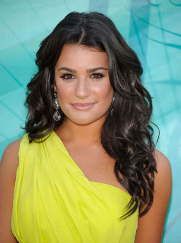 File:Rachel-berry-rachel-berry-11707814-443-594.jpg