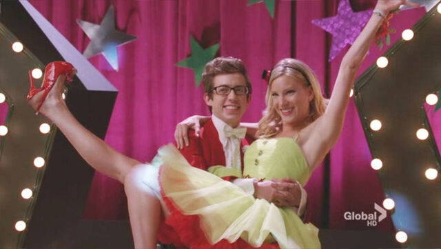 File:Artie and brittany.jpg