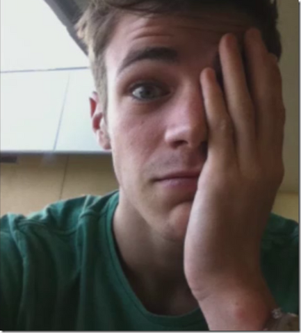 File:Grant-Gustin thumb.png