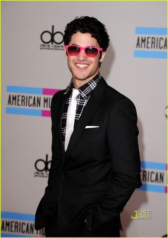 File:Darren-criss-amas-teenage-dream-with-katy-perry-01.jpg