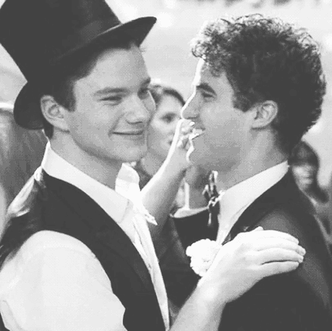 File:Klainenuzzle.gif