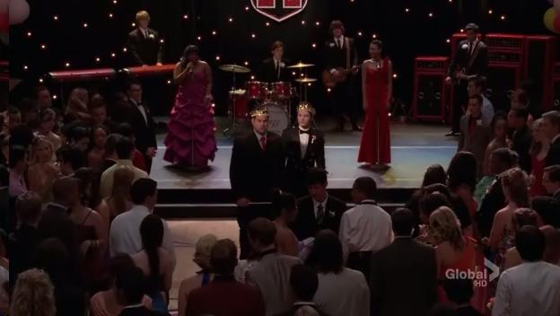 File:S02E20-Prom Queen.jpg