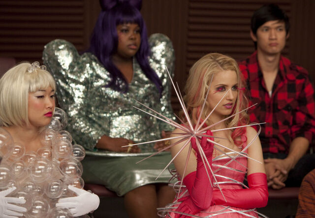 File:FGlee Ep120-Sc11 204-1.jpg