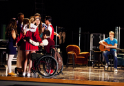 B418GLEE Ep418-Sc10 093 595 slogo.png