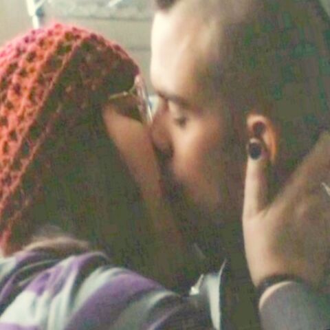 File:Puck Lauren Kiss.jpg