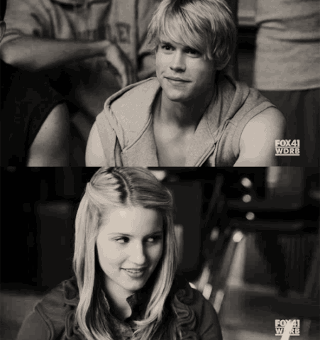 File:Tumblr l99ospE4s51qapfuwo1 500.gif