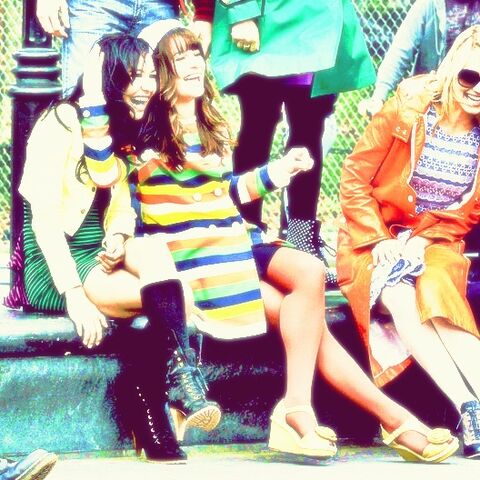 File:Pezberry gleee.jpg