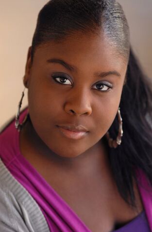 File:Raven Goodwin 1279917492.jpg