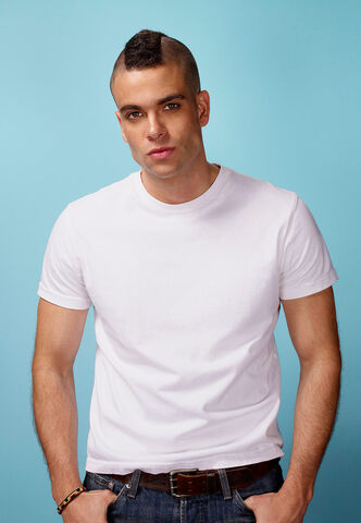 File:Glee-puck.jpg