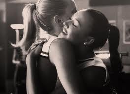 File:Brittana3x07.jpg