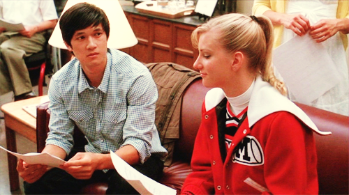 File:Brittany-mike-glee.png