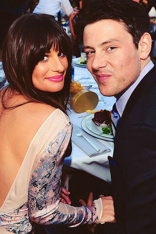 File:Monchele=).jpg