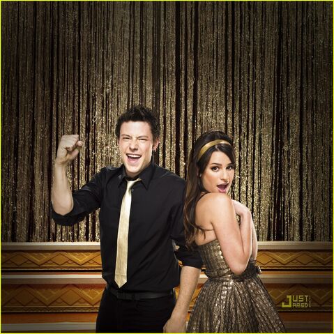 File:Glee-album-artwork-journey-to-regionals-05.jpg