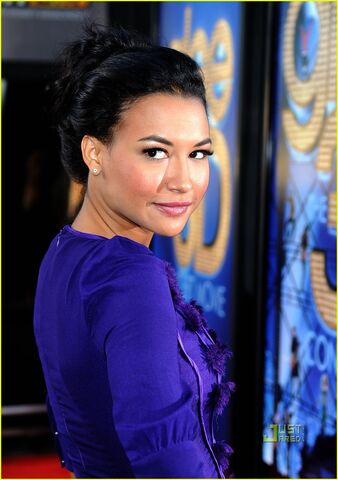 File:Naya-rivera-heather-morris-ashley-fink-glee-3d-premiere-16.jpg