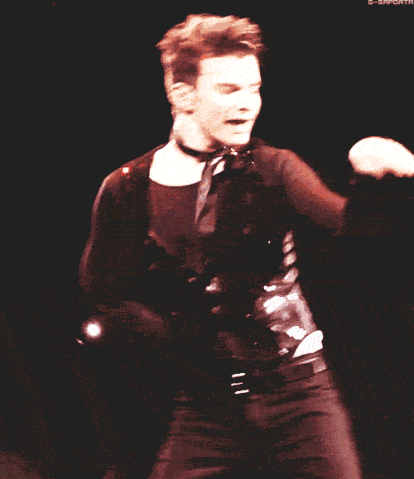 File:Tumblr lm316ho42n1qadue8o1 r1 500.gif