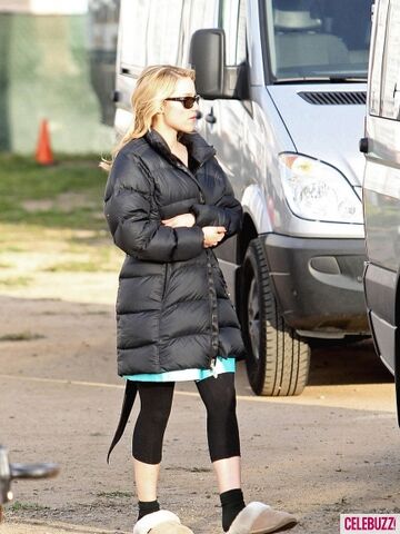 File:DIANNA-AGRON-GLEE-1-435x580.jpg