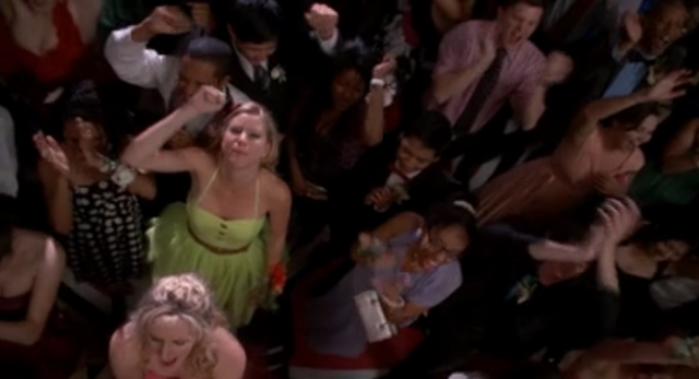 File:GleeFriday42.png