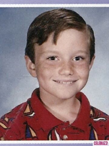 File:Chris-colfer--large-msg-129651461702.jpg