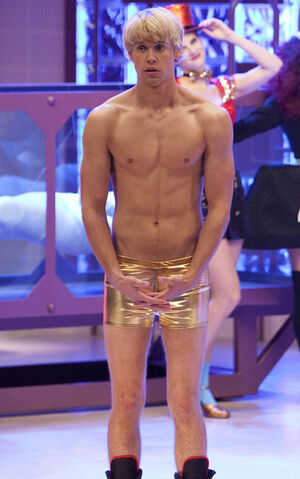 File:Sam-Evans-glee-16609030-1662-2400.jpg
