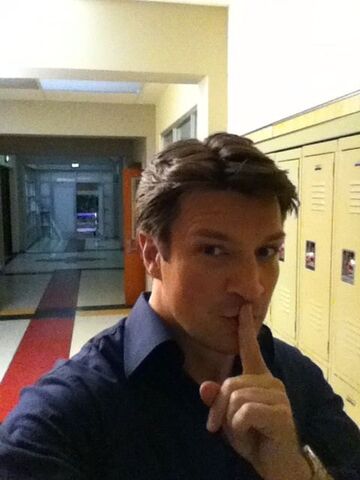 File:NathanFillion.jpg