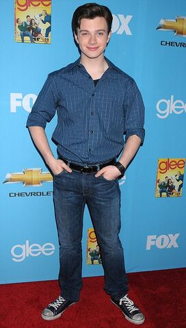 File:Chris-colfer-gleeredcarpet.jpg