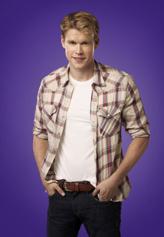 File:Glee 27-chord-overstreet-01 3830 v2kva.jpg