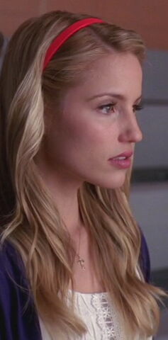 File:Glee-109-0041.jpg