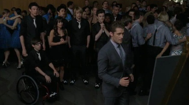 File:Showchoir.jpg
