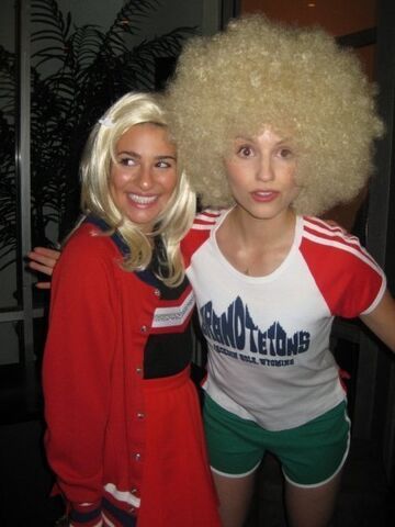 File:Achele-lea-michele-and-dianna-agron-13447026-453-604.jpg