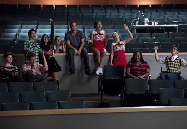 File:S2e1.jpg