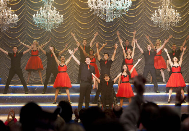 File:3251glee ep321-sc18 236.jpg