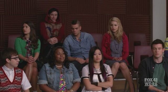 File:1x15-The-Power-of-Madonna-HD-quinn-and-puck-11662086-1280-700.jpg