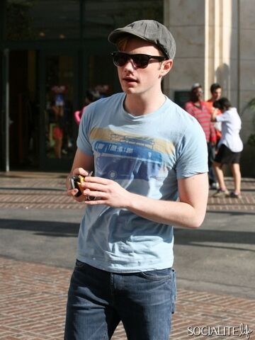 File:Exclusive-chris-colfer-meets-ashley-fink-for-a-movie-date-at-the-grove-4.jpeg