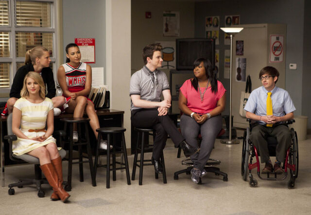 File:322glee ep322-sc 002.jpg