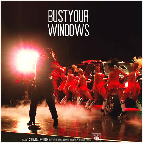Plik:1x03Acafellas-BustYourWindows-1.jpg