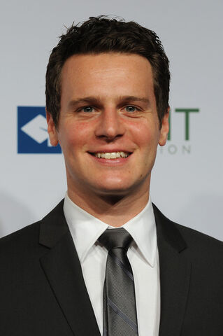 Archivo:Jonathan Groff.jpg