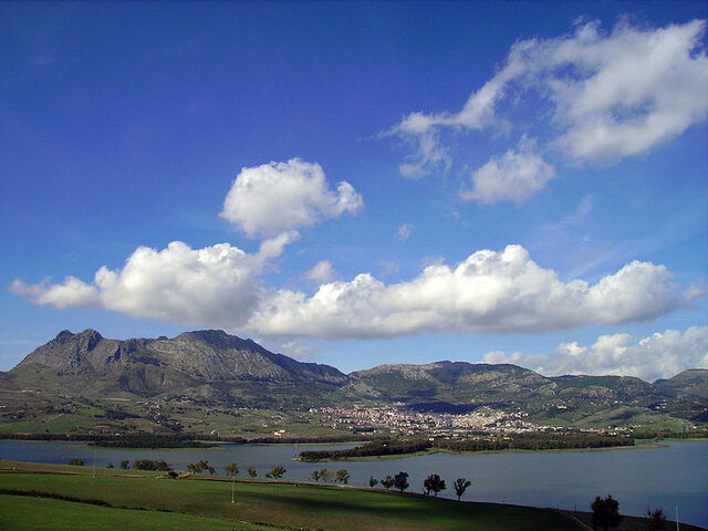 File:800px-Panor piana.jpg