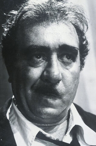 File:Saro Urzì.jpg