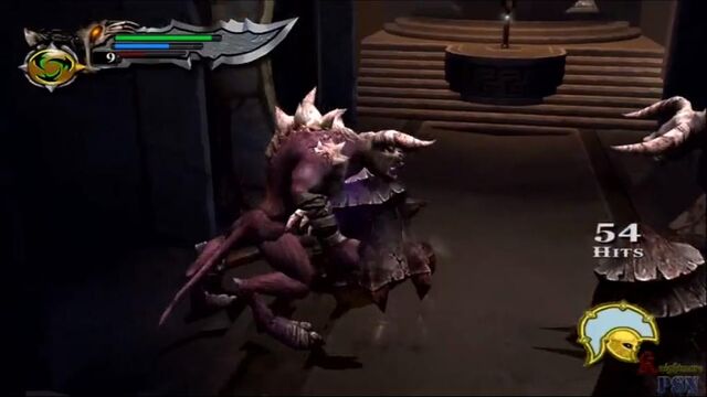 Archivo:Kratos vs minotaur warrior - GoW.jpg