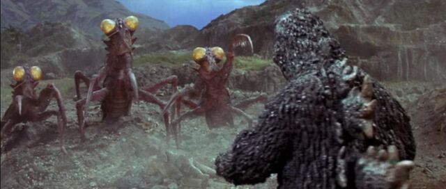 File:Son-of-godzilla-kamacuras.jpg