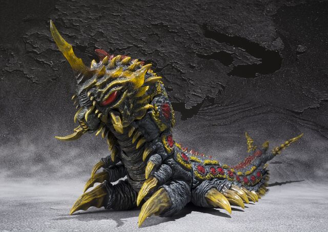 File:SHMA Battra Larva 1.jpg