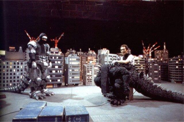 File:GXMG Behind the Scenes.jpg